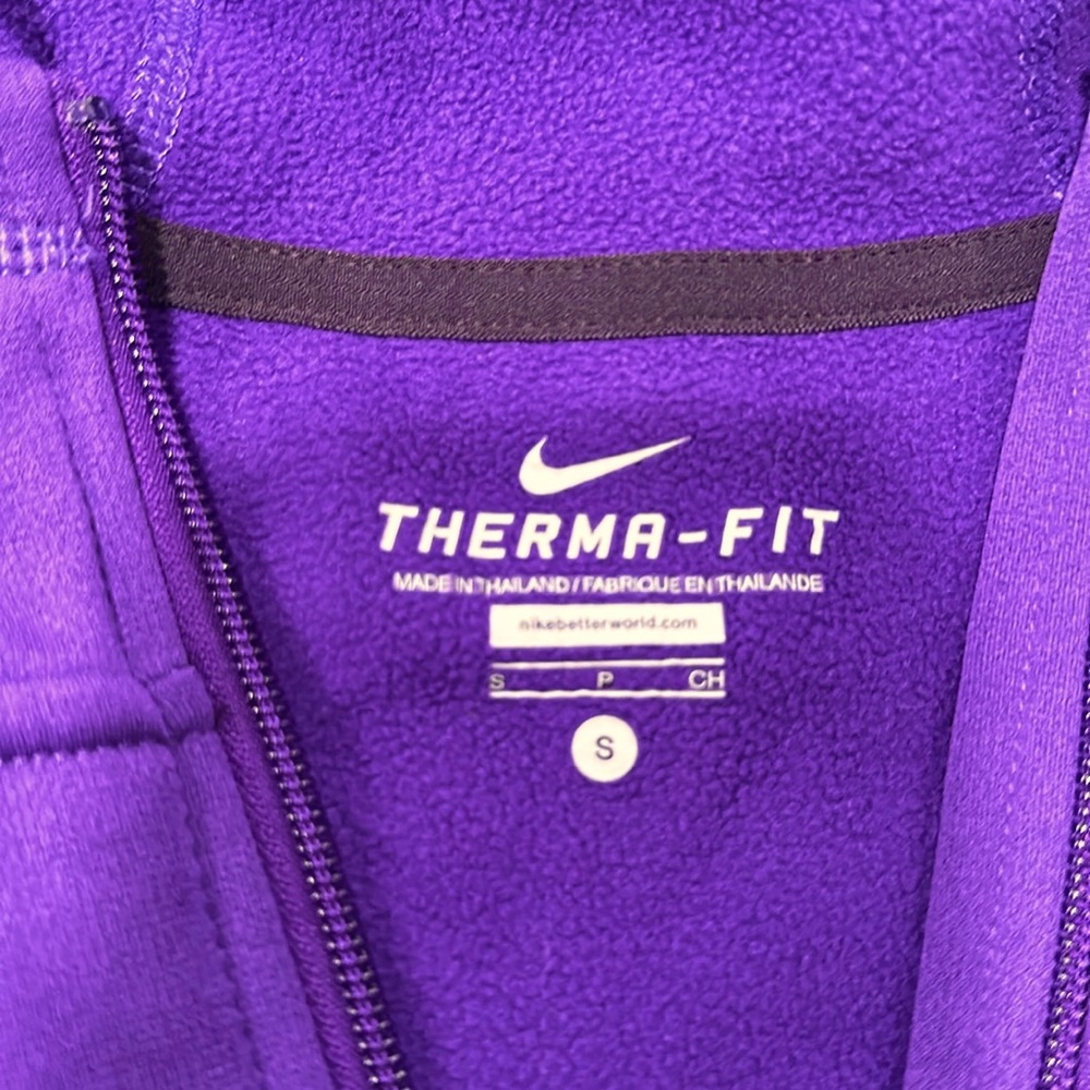 Nike Zip Up *Excellent Condition* - Picture 2 of 3
